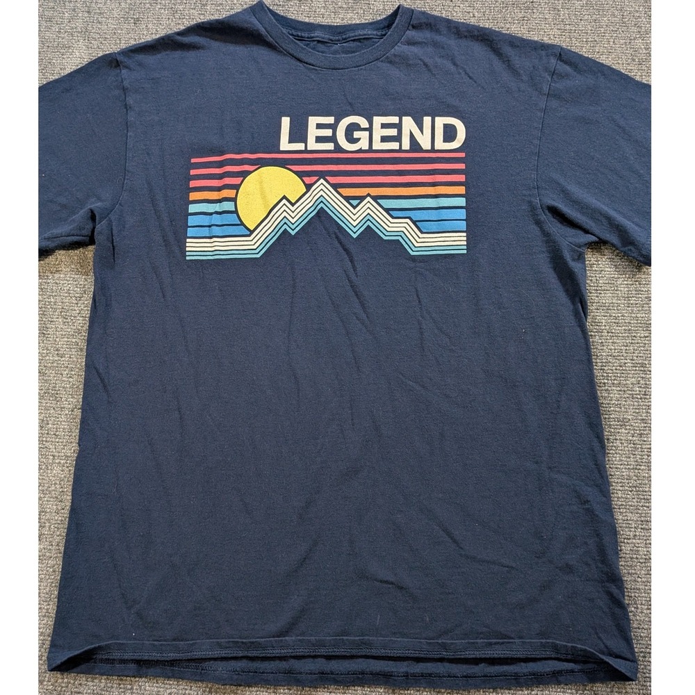 Unbranded Legend Graphic T-Shirt Mens Large Navy Blue Mountain Sunset Retro Tee